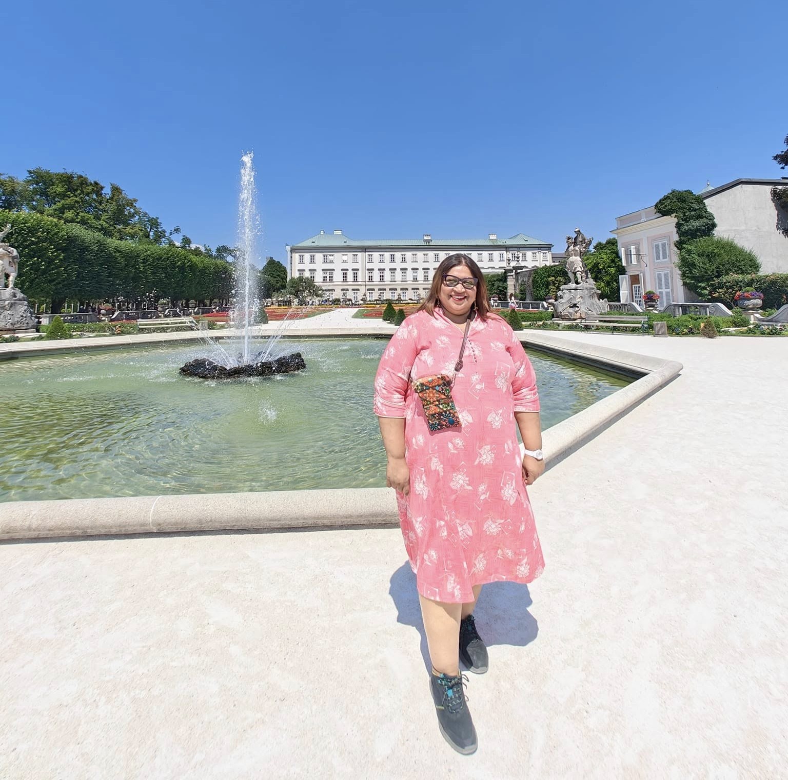A baroque dream in full bloom