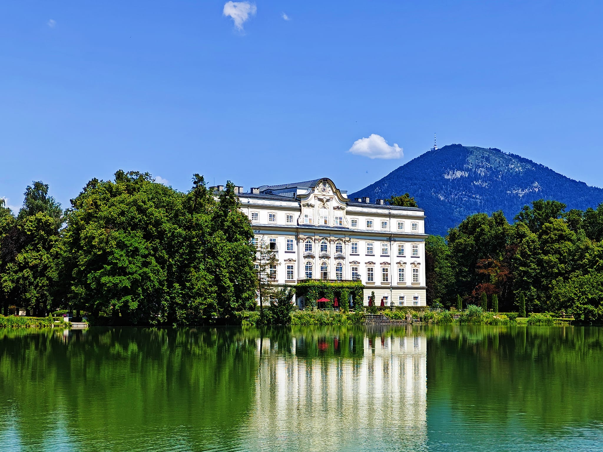 Schloss Leopoldskron lakeside view Salzburg